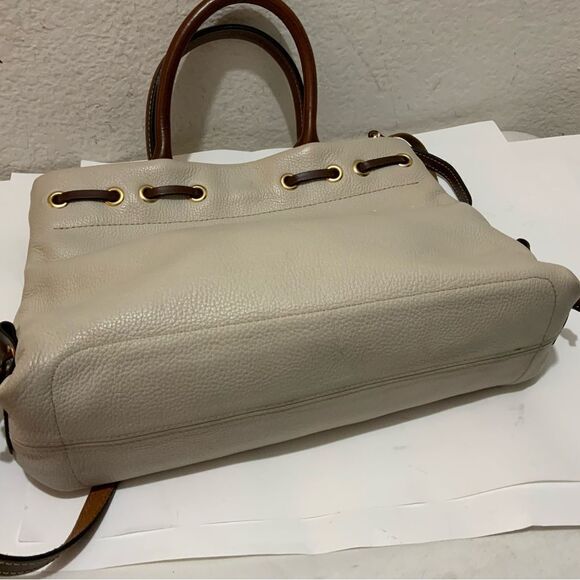 DOONEY AND BOURKE WHITE BROWN HANDBAG TASSELS - Picture 8 of 16